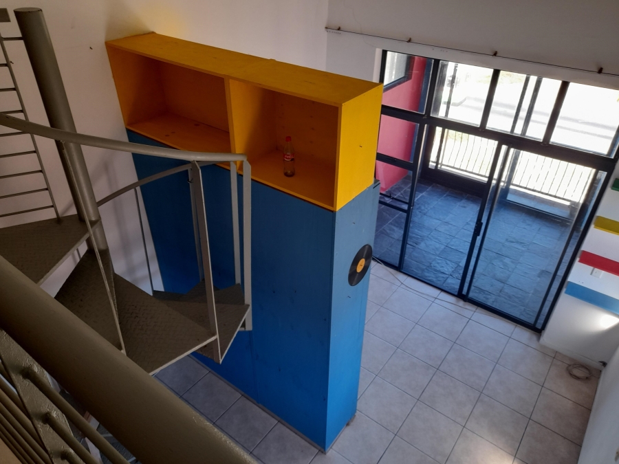 To Let 2 Bedroom Property for Rent in Muizenberg Western Cape